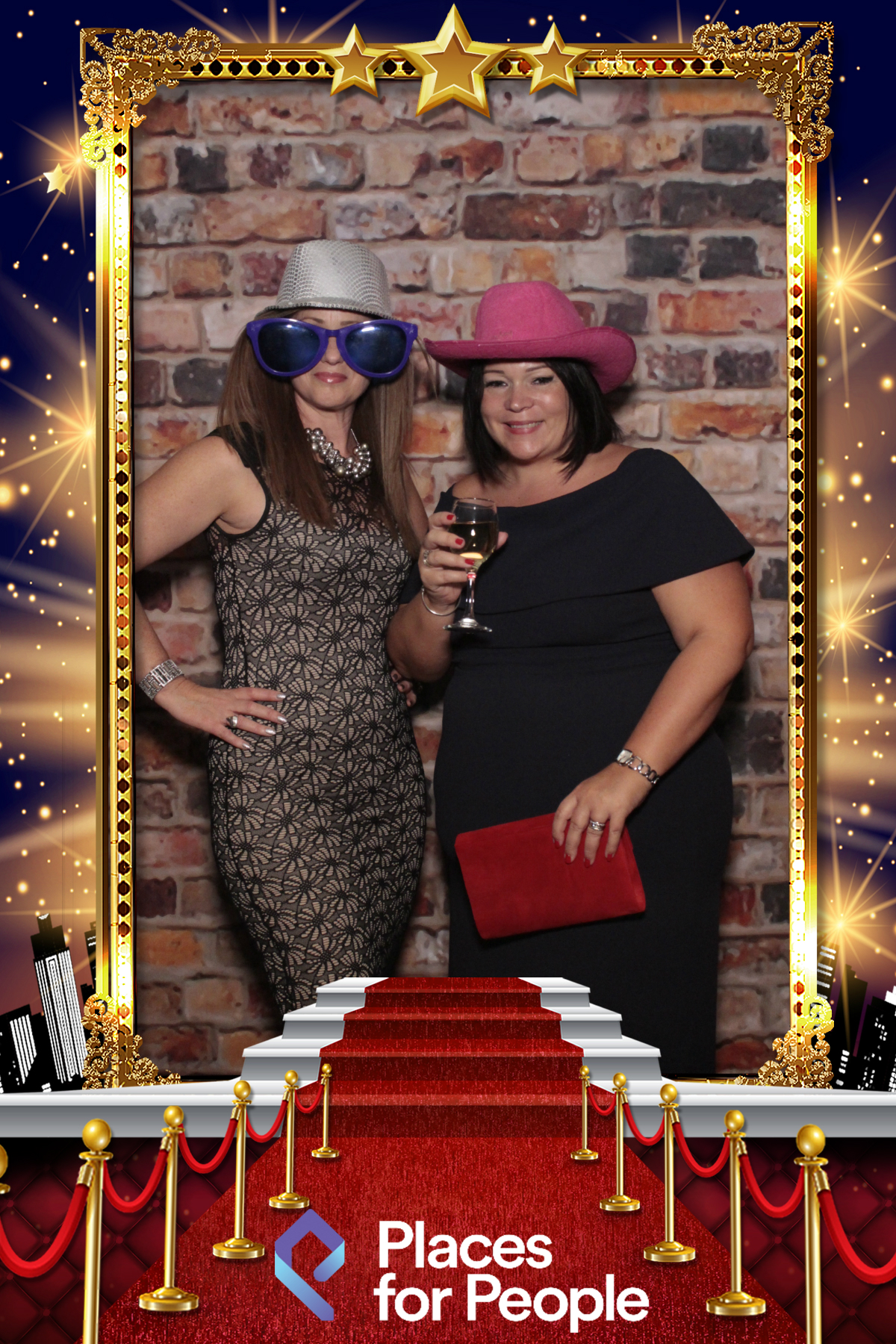 Places for People Star Awards  | View more photos from the event at gallery.myphotoboothexperience.co.uk/u/MyPhotoBoothExperienceLtd/Places-for-People-Star-Awards